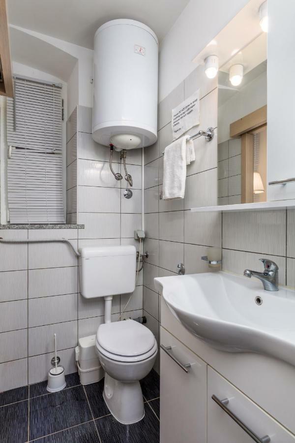 Room Andrea Rijeka Exterior photo